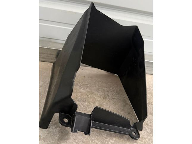 OEM 2026 MERCEDES G63 AMG W465 RIGHT AIR DUCT SEGMENT PASSENGER SIDE