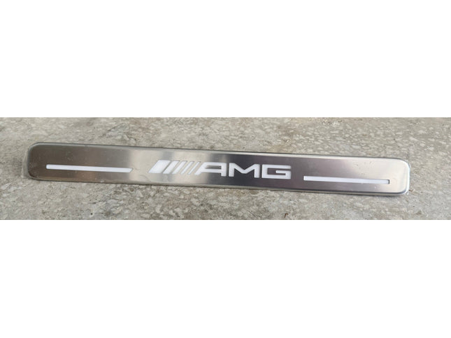 OEM MERCEDES G-CLASS ILLUMINATED DOOR SILL TRIM W463/W464 BL-UK-463122101