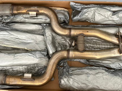 OEM MERCEDES W223 AMG S63 E PERFORMANCE CENTER EXHAUST PIPE A2234900900 2024-2026