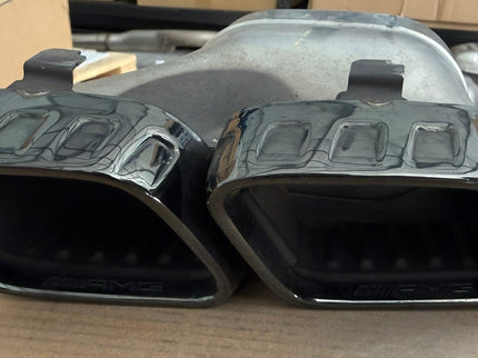 OEM MERCEDES AMG S63 W223 EXHAUST TAILPIPE TRIM TIP SET A0004905600-A0004905700 2024-2026