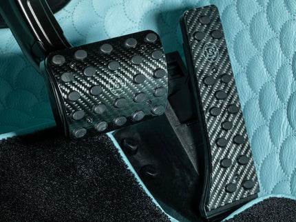 CARBON PEDAL PADS FOR W 465 – AMG G 63